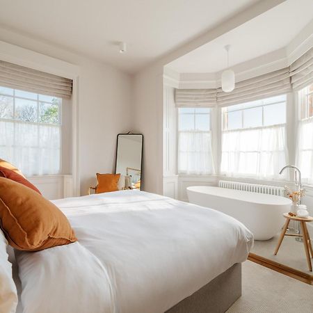 Constantine House Hotel Tamworth Bagian luar foto